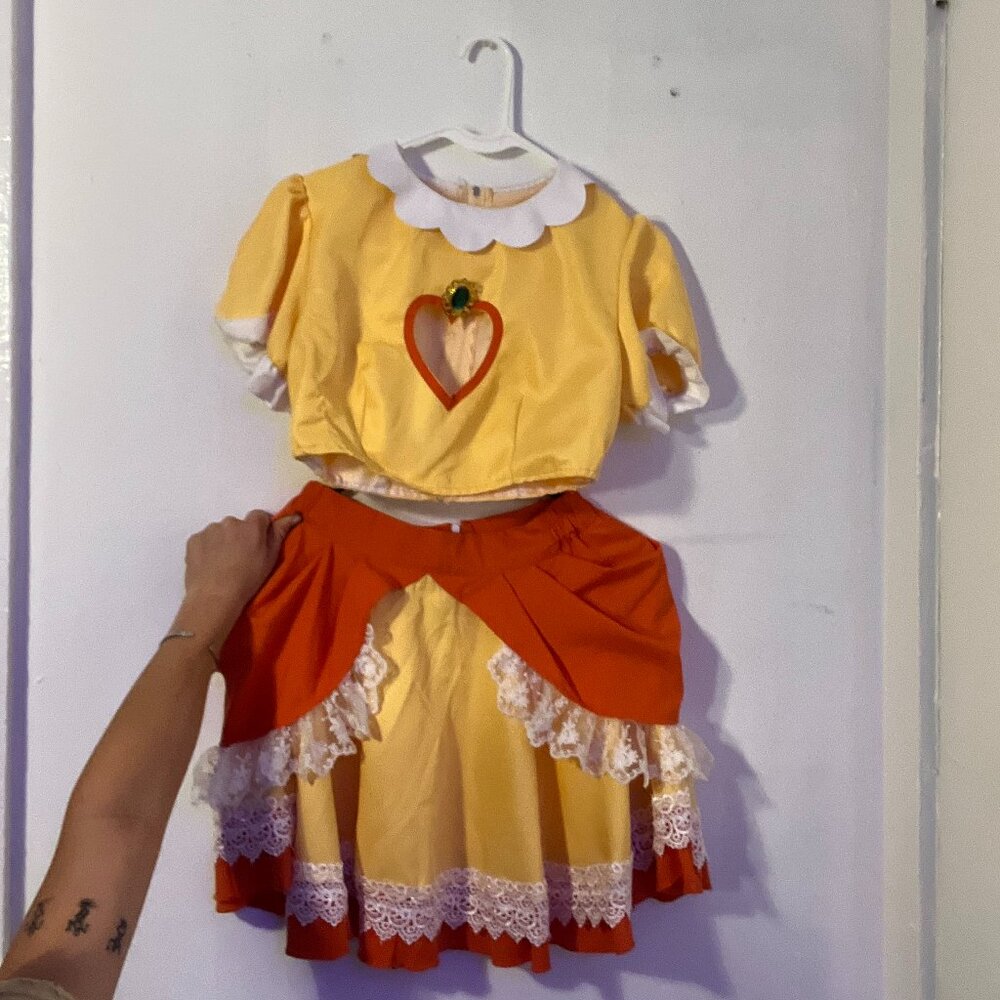 Princess Daisy Costume